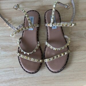 Steve Madden Gold Pyramid Studded Sandals
